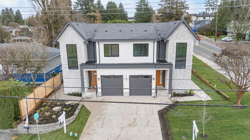 9214 114 STREET - photo 2 of 17