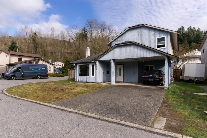 1298 NOVAK DRIVE - photo 1 of 25