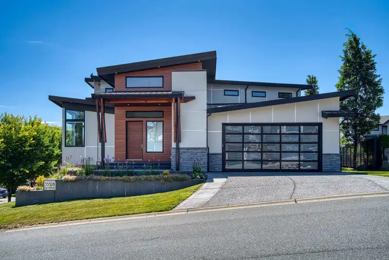 35528 EAGLE SUMMIT DRIVE - photo 1 of 40