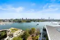 1202 1383 MARINASIDE CRESCENT - thumbnail 4