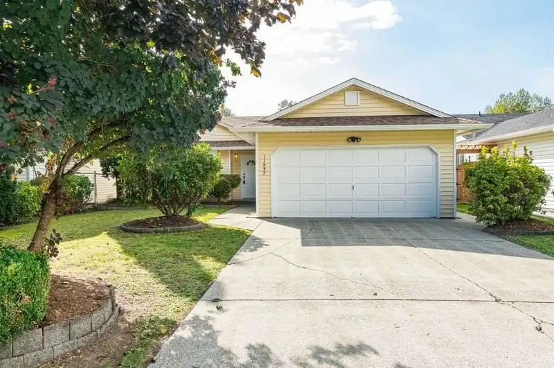 11937 237A STREET - photo 1 of 35