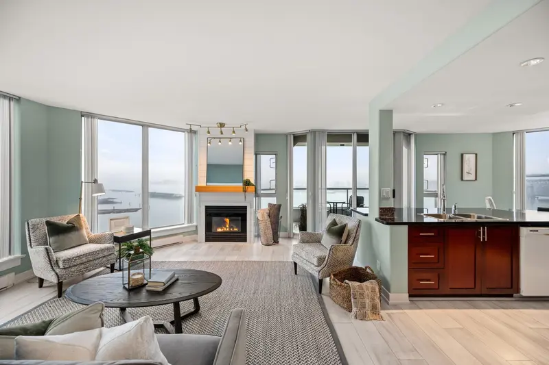 1205 69 JAMIESON COURT - photo 1 of 25