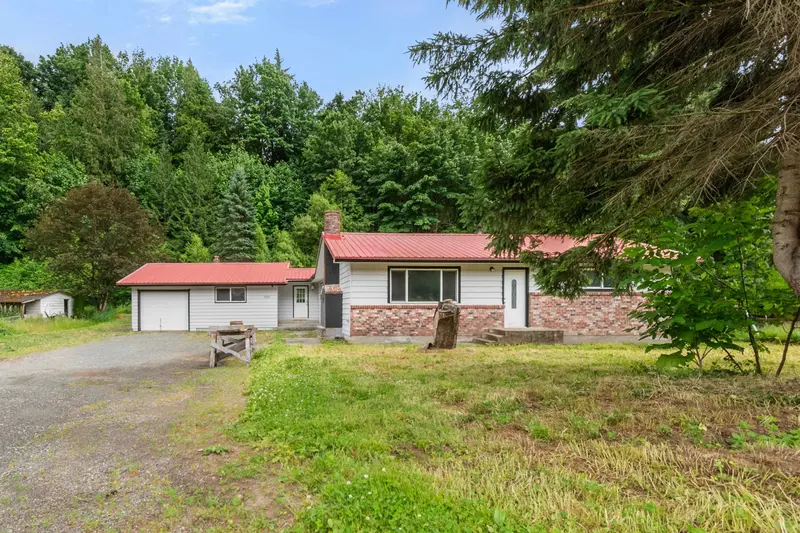 1010 COLUMBIA VALLEY ROAD - photo 1 of 25