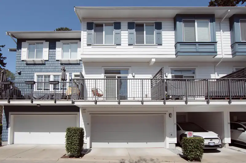 92 158 171 STREET - photo 1 of 27