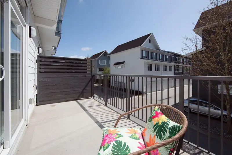 92 158 171 STREET - photo 2 of 27