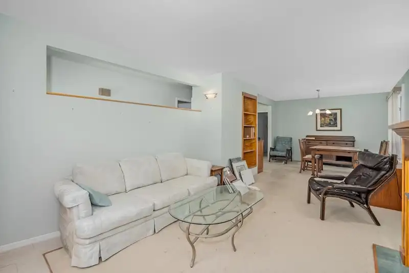 2464 E 19TH AVENUE - photo 3 of 18