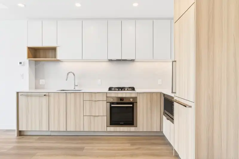 802 6087 WILSON AVENUE - photo 2 of 14
