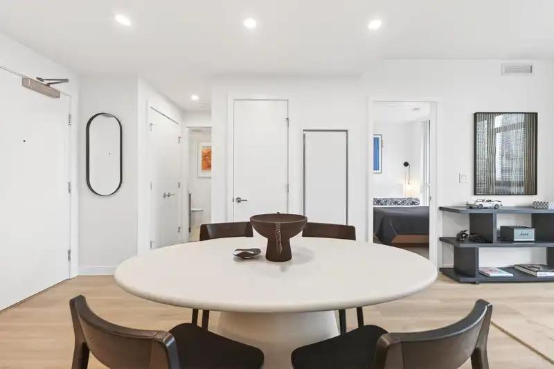 802 6087 WILSON AVENUE - photo 4 of 14