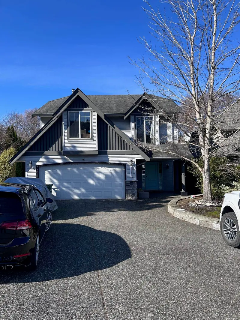 46326 VALLEYVIEW ROAD - photo 3 of 10