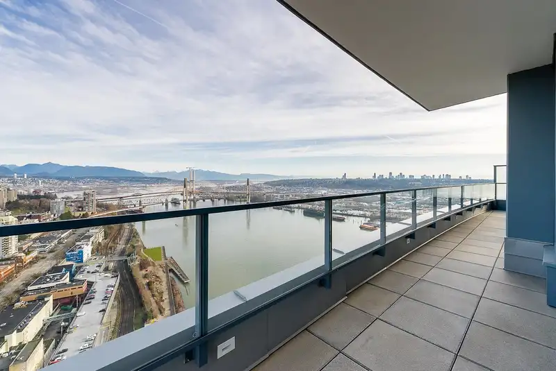3602 660 QUAYSIDE DRIVE - photo 1 of 40
