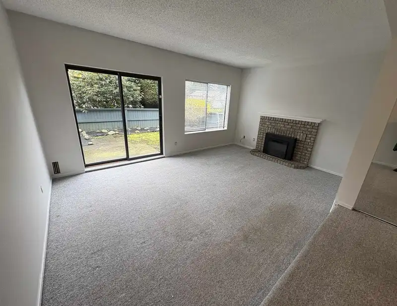 25 1170 LANSDOWNE DRIVE - photo 4 of 16