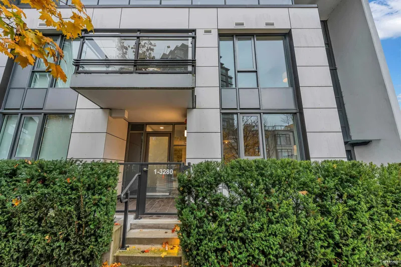 TH1 3280 CORVETTE WAY - photo 2 of 25