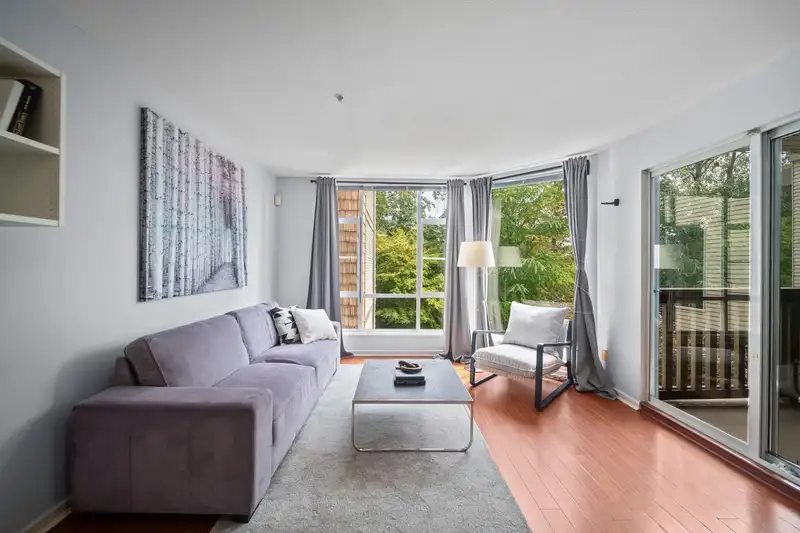 401 22233 RIVER ROAD - photo 1 of 32