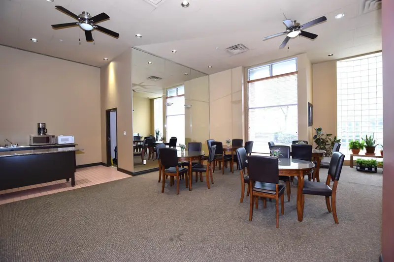 1105 1180 PINETREE WAY - photo 4 of 24