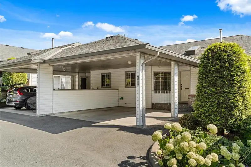 31 3351 HORN STREET - photo 2 of 39