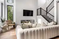 5 46379 UPLANDS ROAD - thumbnail 6