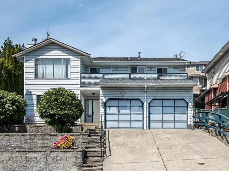 146 WARRICK STREET - photo 1 of 27