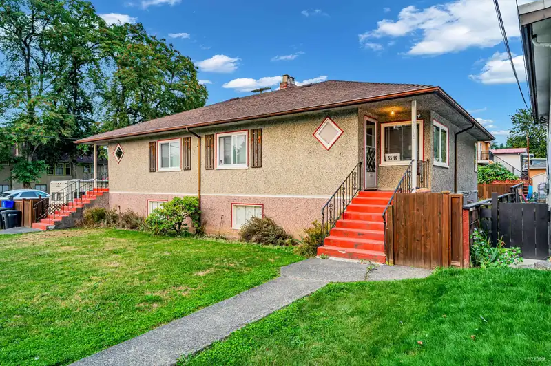 5514 SMITH AVENUE - photo 2 of 18