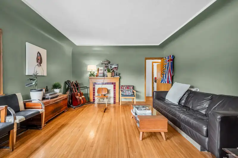 5514 SMITH AVENUE - photo 3 of 18
