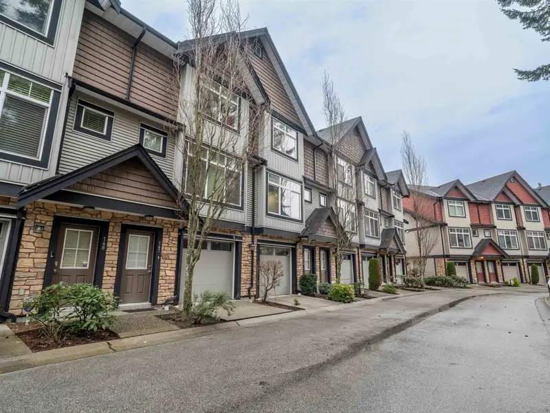 146 6299 144 STREET - photo 2 of 25