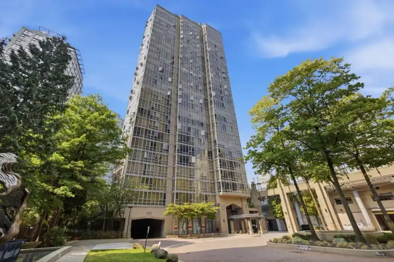 804 950 CAMBIE STREET - photo 1 of 32