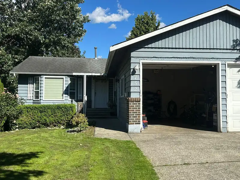 3752 HARWOOD CR CRESCENT - photo 3 of 16