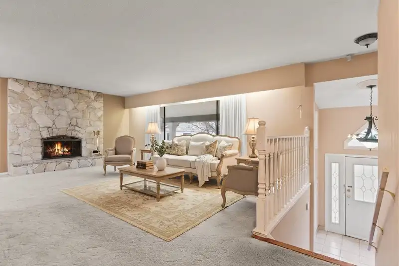 46323 MAGNOLIA AVENUE - photo 4 of 40