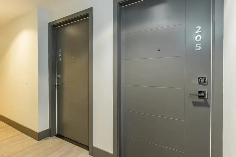 205 5033 CAMBIE STREET - photo 3 of 26