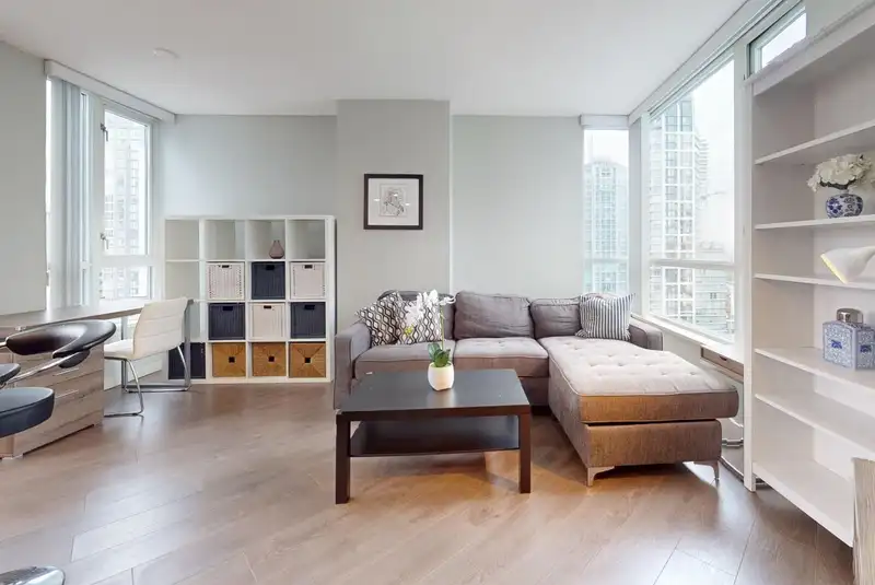 1209 1212 HOWE STREET - photo 3 of 25