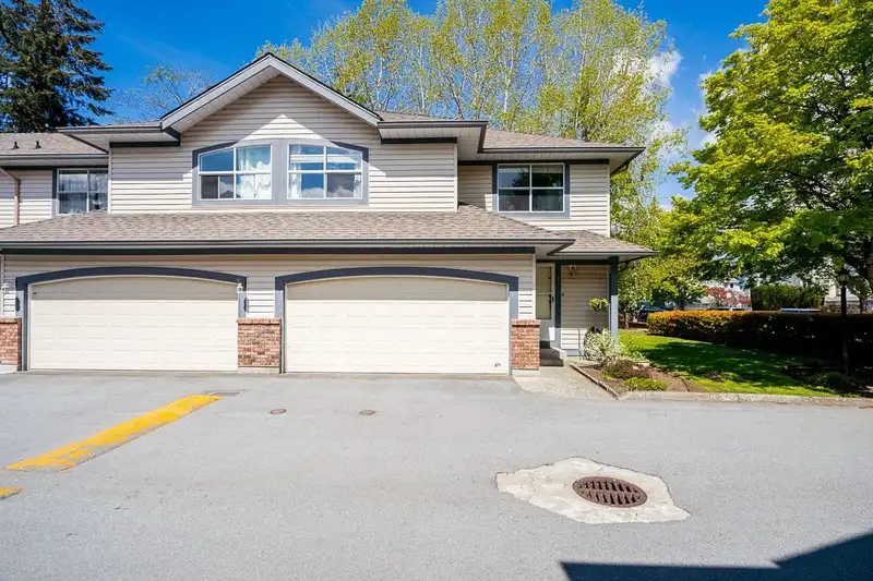 1 8257 121A STREET - photo 2 of 35