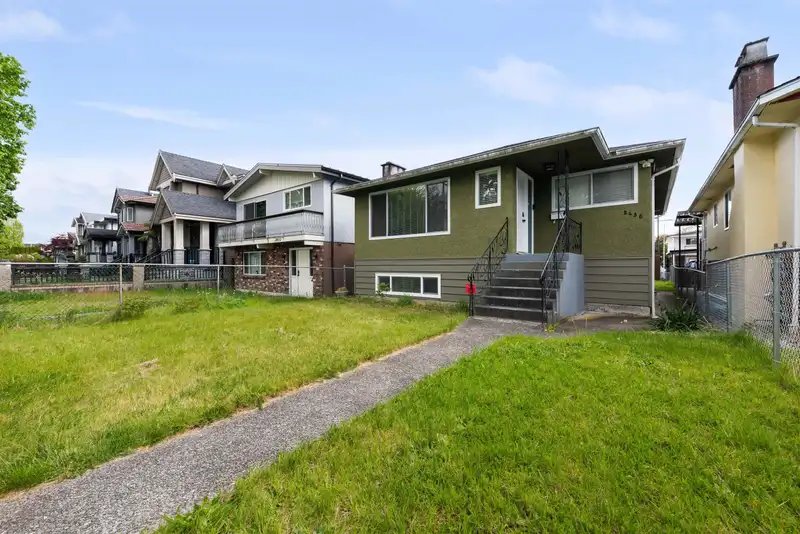 2436 E 45TH AVENUE - photo 1 of 39