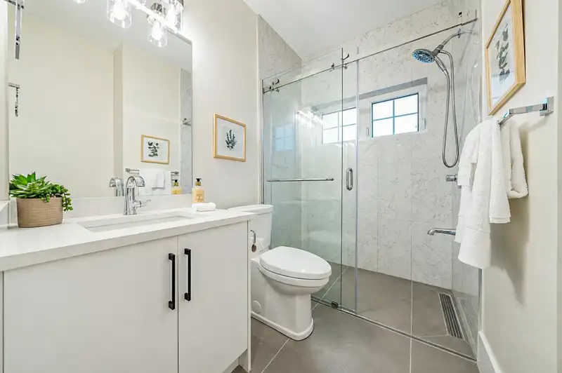 970 PARK DRIVE - photo 3 of 37