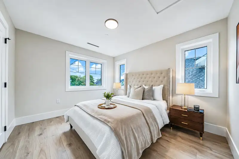 970 PARK DRIVE - photo 4 of 37