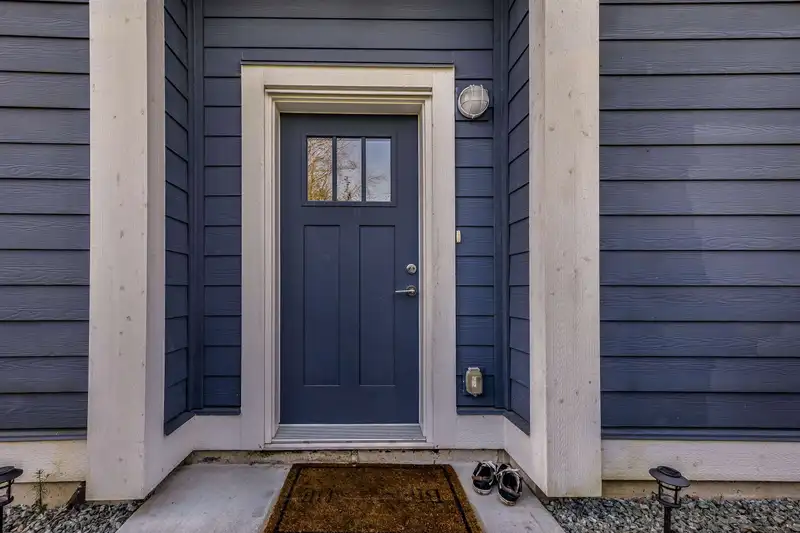 16 9762 182A STREET - photo 2 of 37