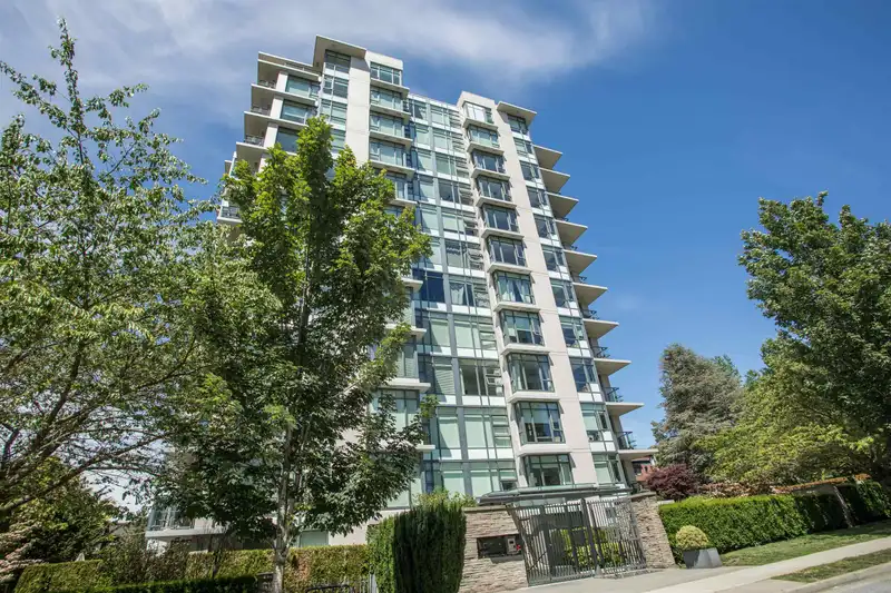 1501 1333 W 11TH AVENUE - photo 1 of 30