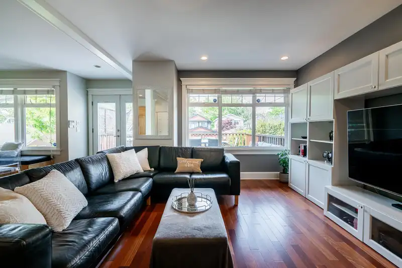 45 W 23RD AVENUE - photo 2 of 40