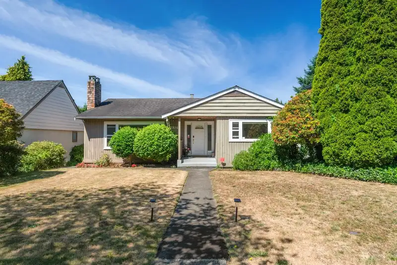 7375 LABURNUM STREET - photo 1 of 28