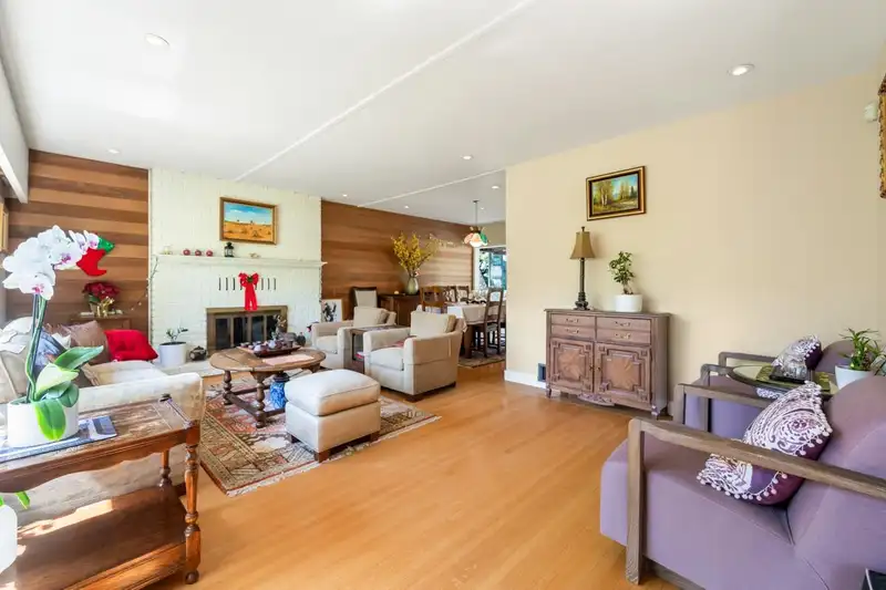 7375 LABURNUM STREET - photo 4 of 28