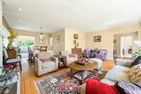 7375 LABURNUM STREET - thumbnail 5