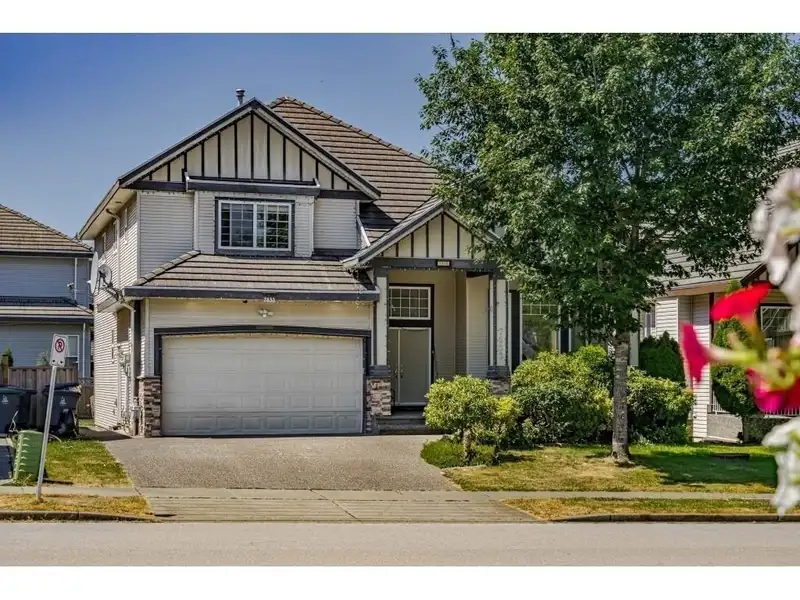 7833 147A STREET - photo 1 of 25