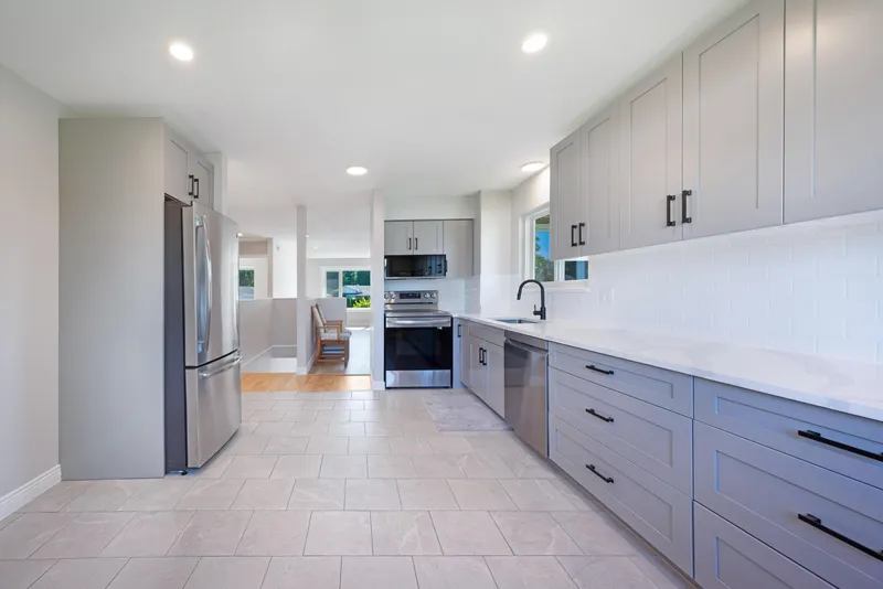 11850 GREENHAVEN COURT - photo 4 of 25