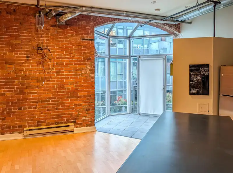 11 280 E 6TH AVENUE - photo 3 of 16