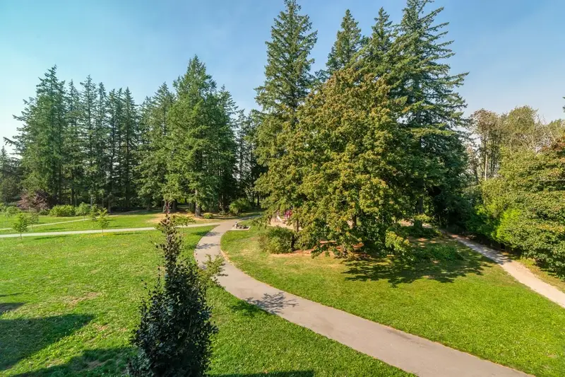 39 16760 25 AVENUE - photo 4 of 25