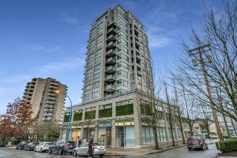 1202 120 W 16TH STREET - photo 1 of 25
