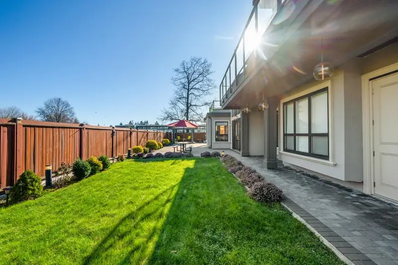 6100 ALTA COURT - photo 2 of 25