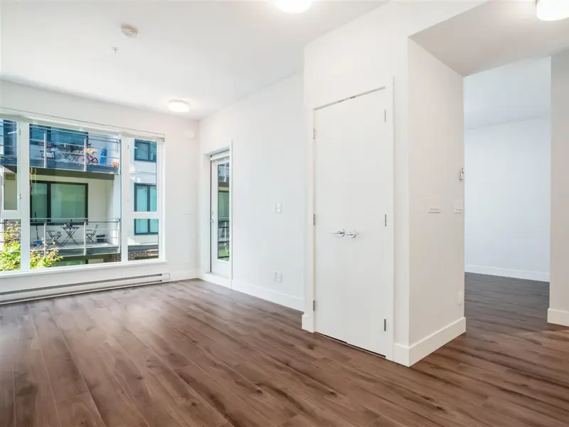 240 5355 LANE STREET - photo 2 of 20