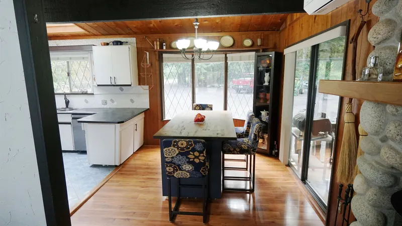 25855 112 AVENUE - photo 4 of 25