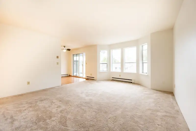 36 12296 224 STREET - photo 3 of 26