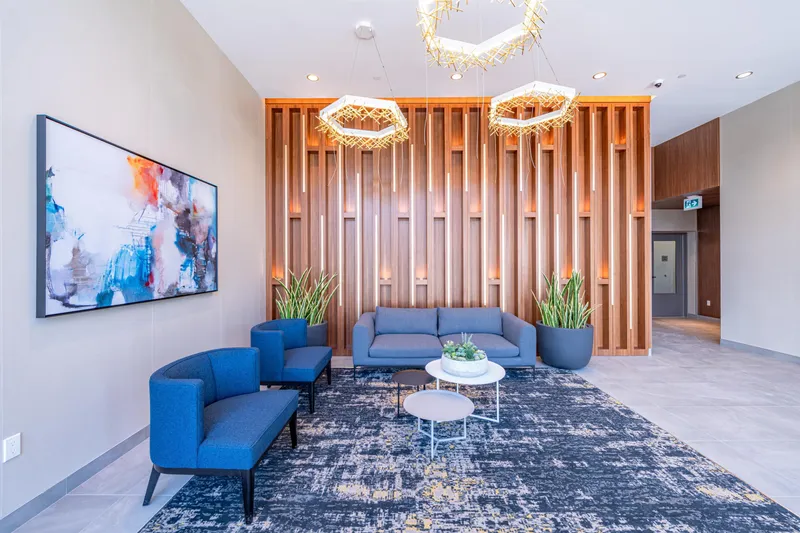 13 3200 CORVETTE WAY - photo 3 of 10