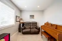 374 SIMPSON STREET - thumbnail 23